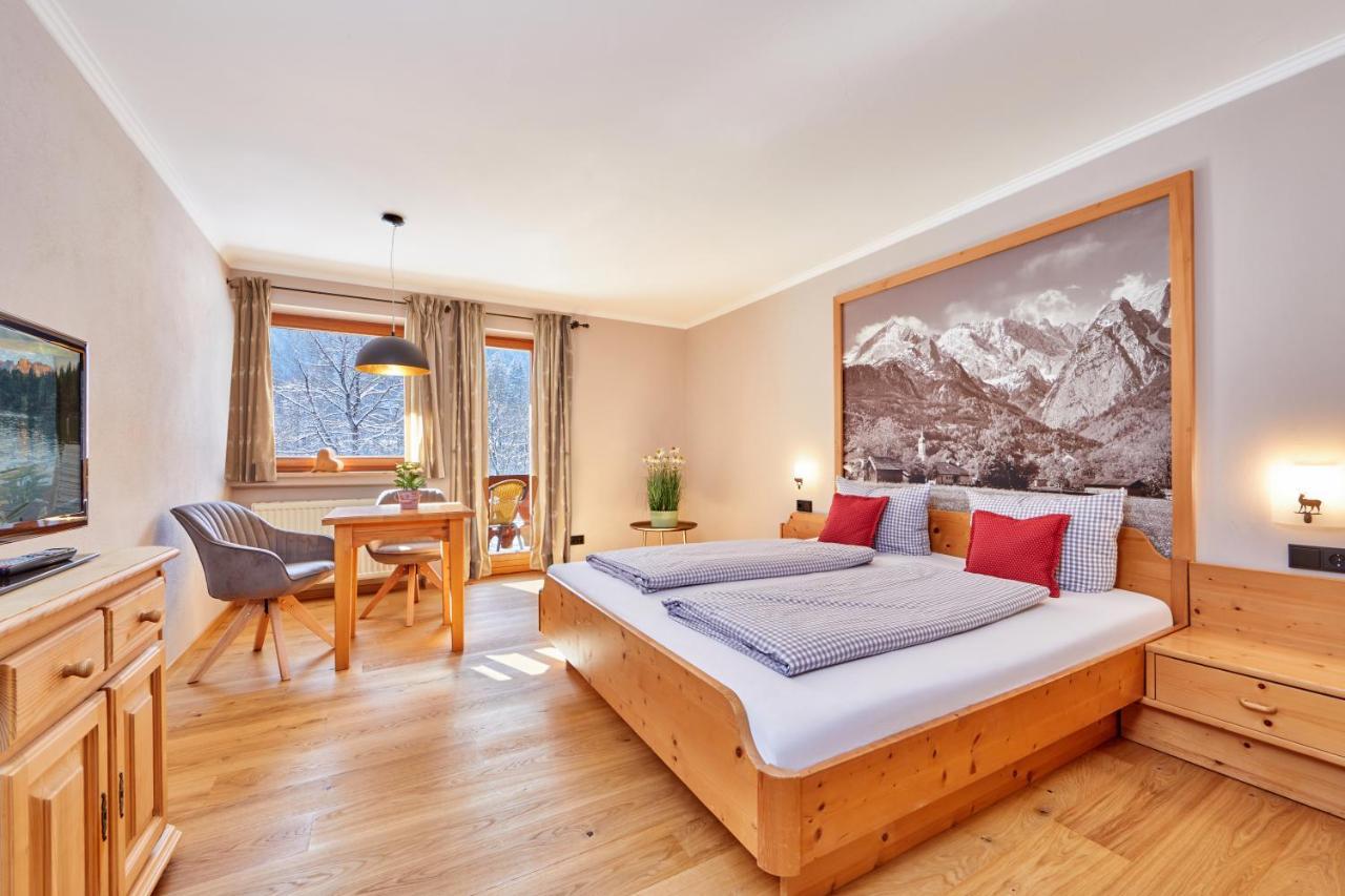 Gaestehaus Brandnerhof Garmisch-Partenkirchen Luaran gambar